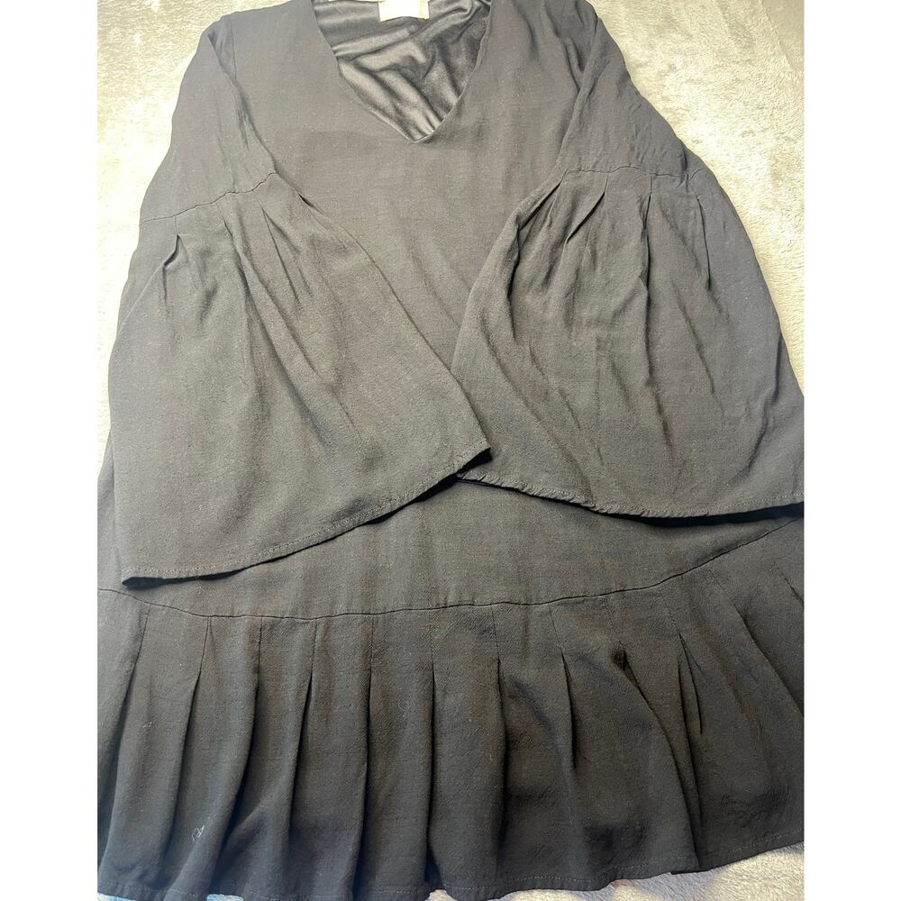 Altar'd State Black V-Neck Bell Sleeve Pleated Ruffle Mini Dress Medium LD42987A